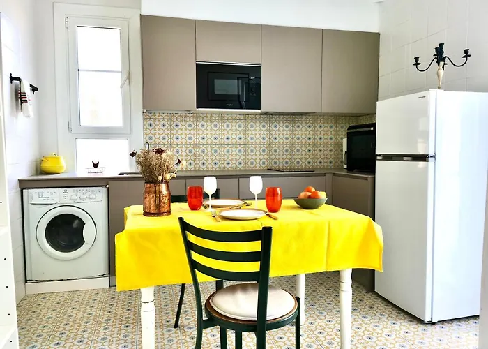 Petit Dans Maison Appartement *